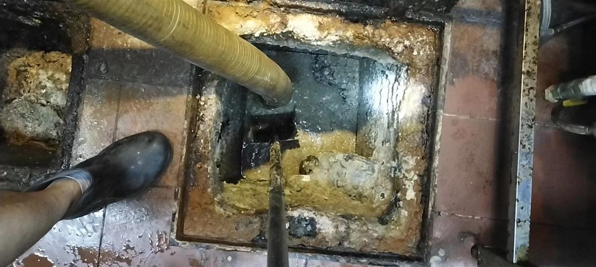 中阳污水池清理一般都有毒气，怎么预防中毒呢？