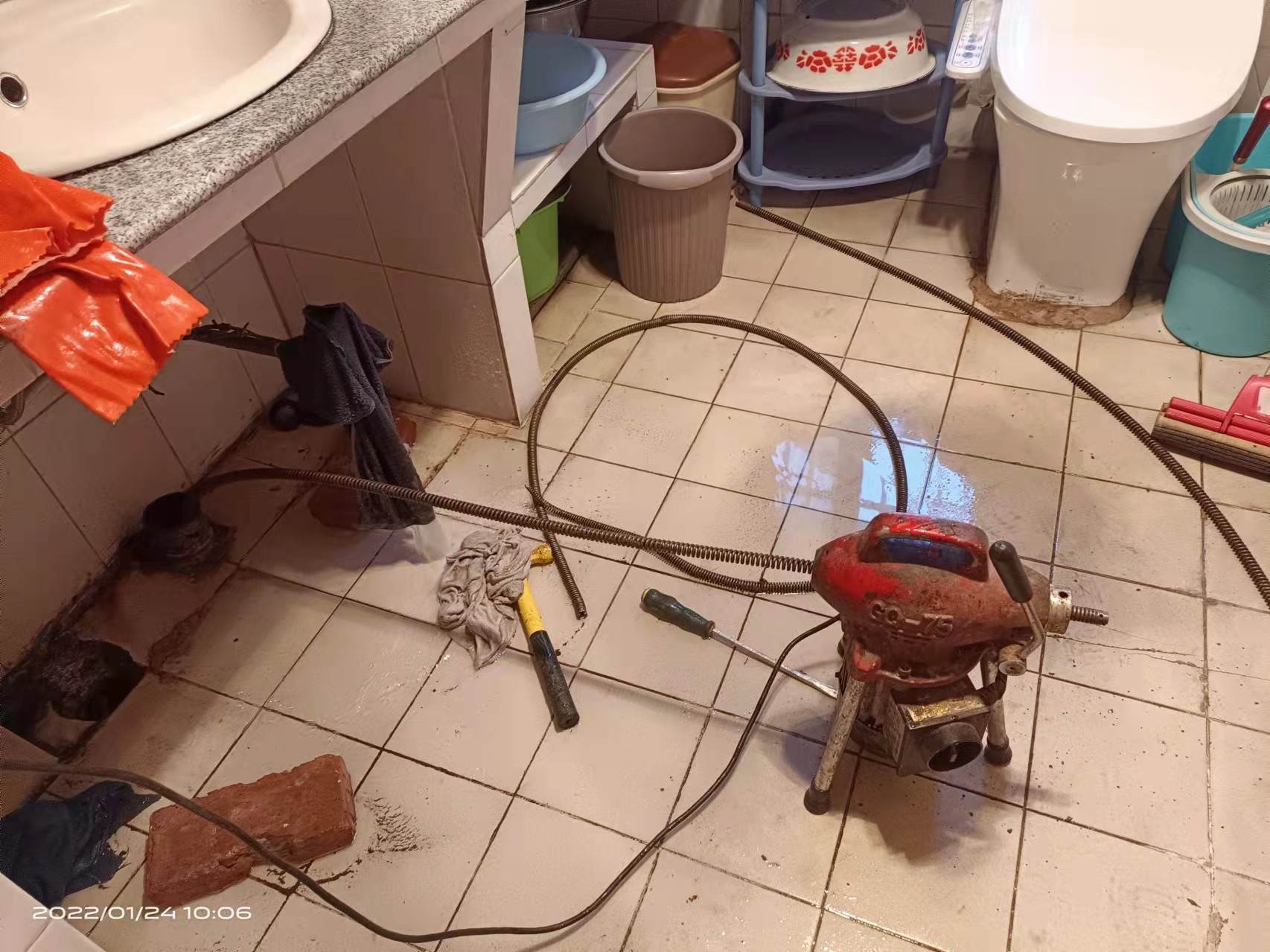 中阳疏通厨房下水道，地漏疏通